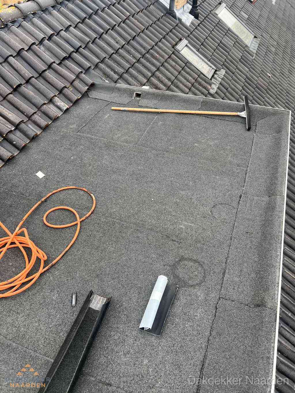 Plat Dak Reparatie Gereedschap Naarden